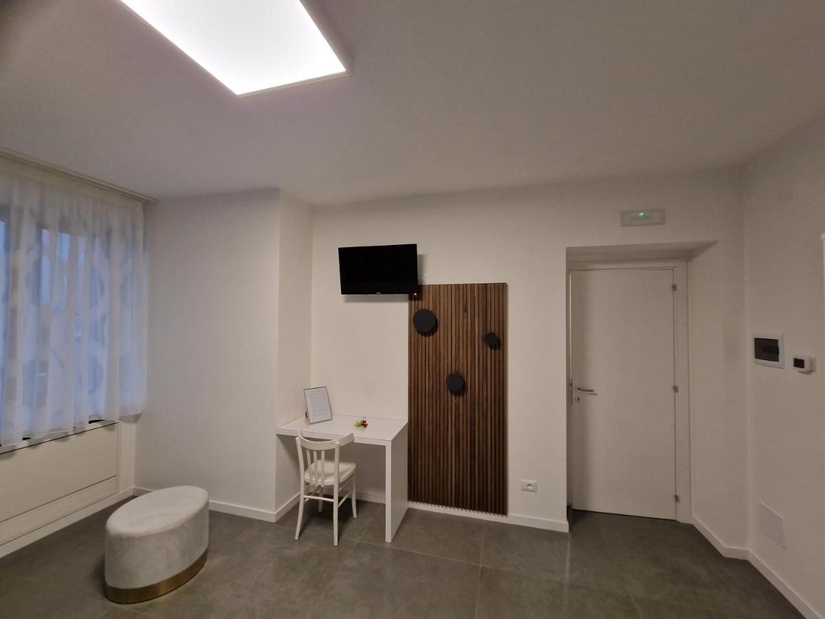 B & B Dal Barone ซุลโมนา ภายนอก รูปภาพ