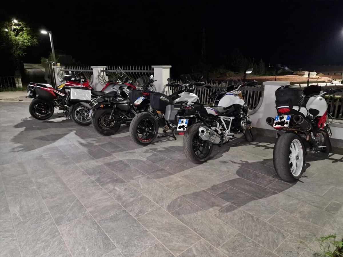 B & B Dal Barone ซุลโมนา ภายนอก รูปภาพ